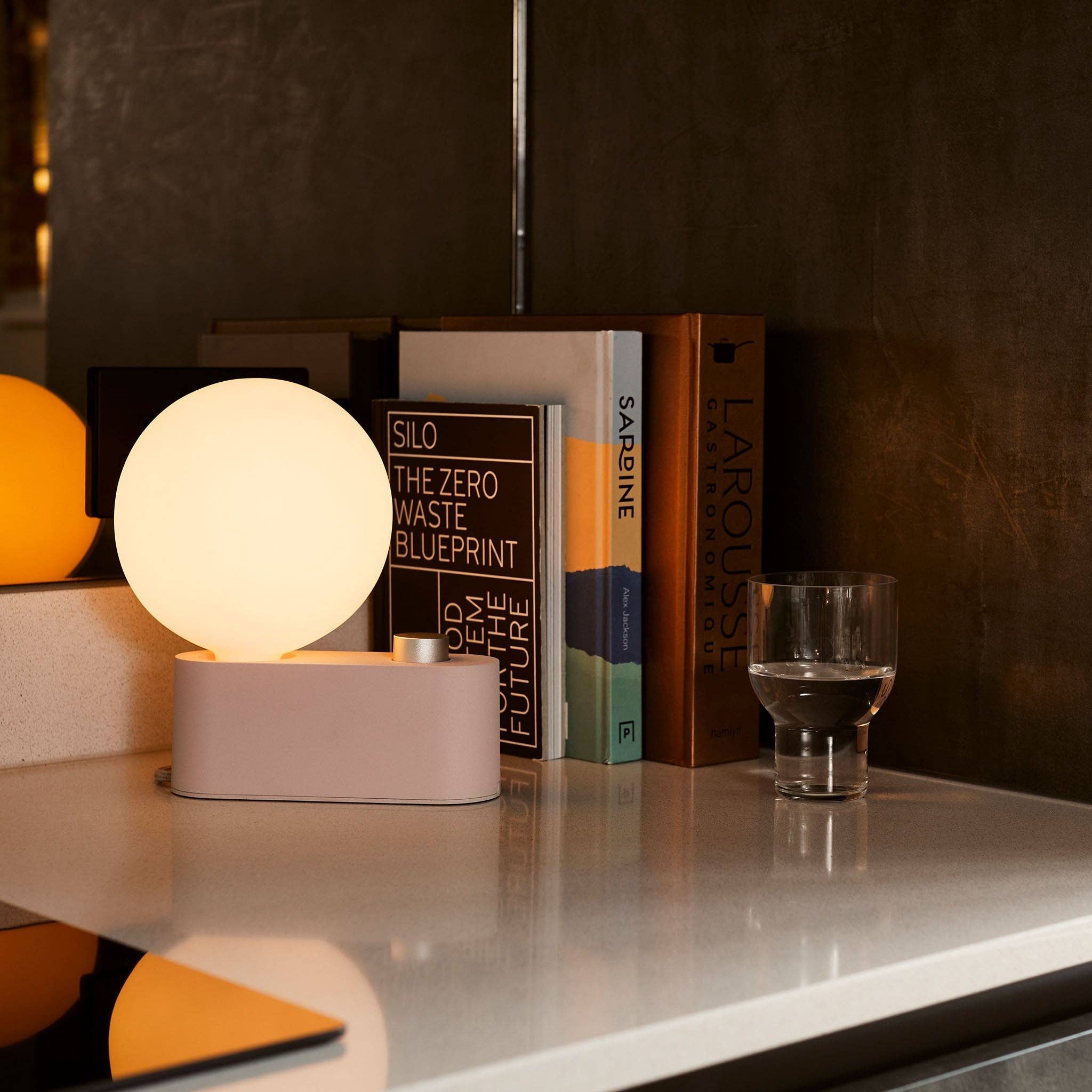 Alumina Lamp - Blossom