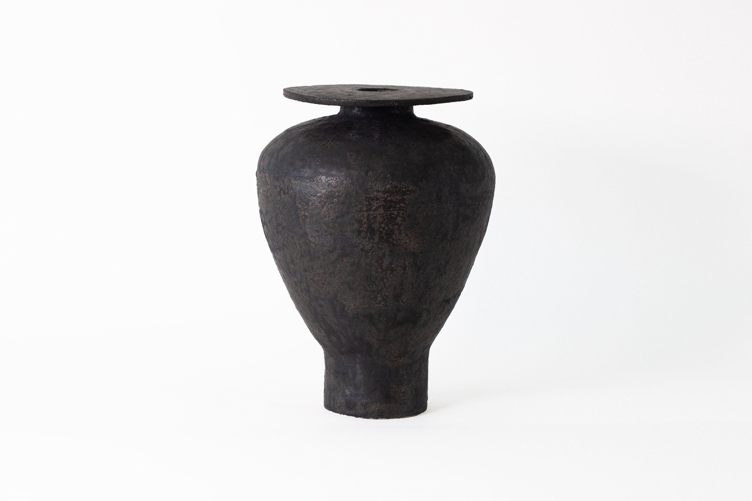 Isolated N.7 Antracita