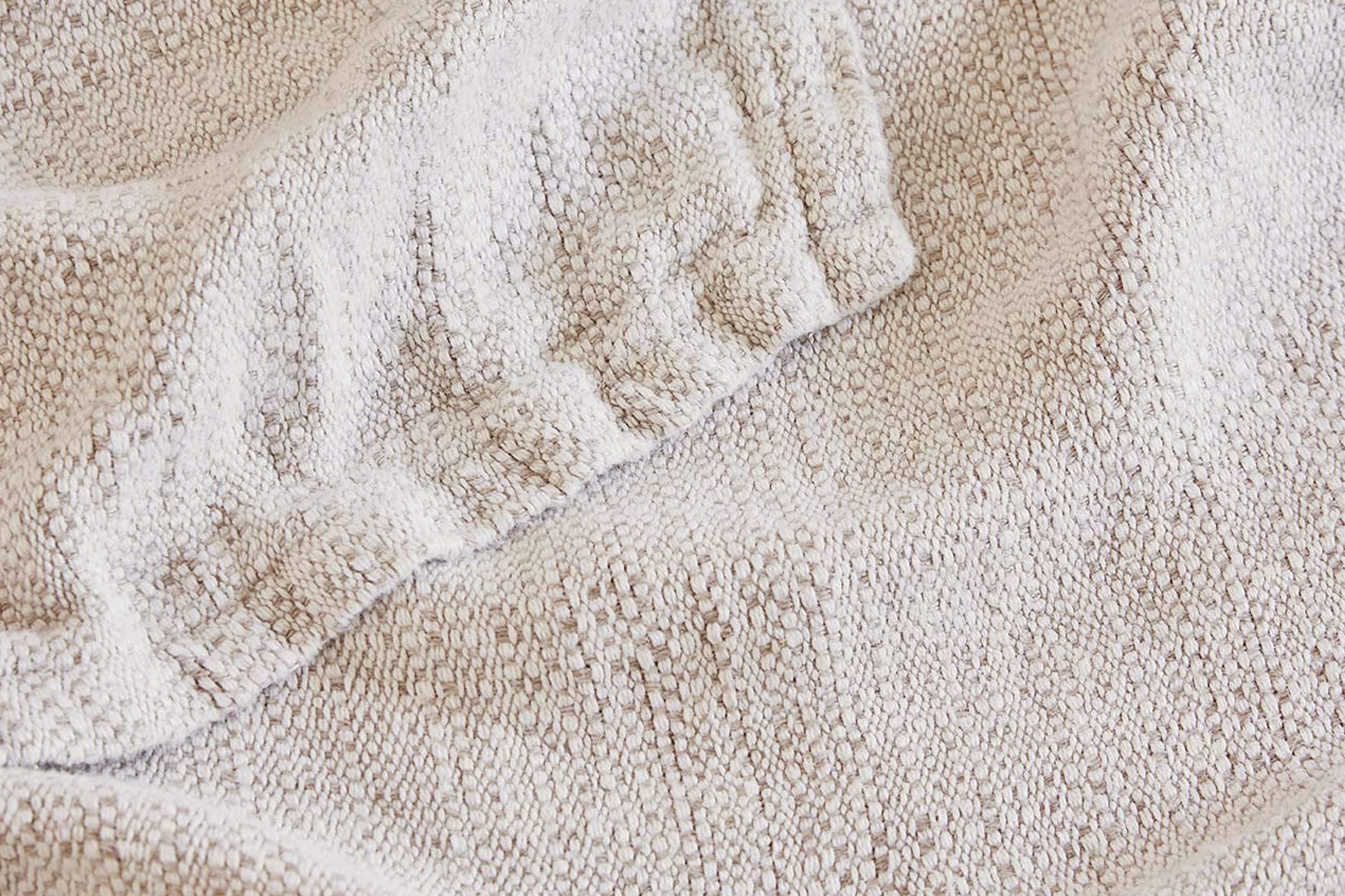 Luna Boucle Linen Throw
