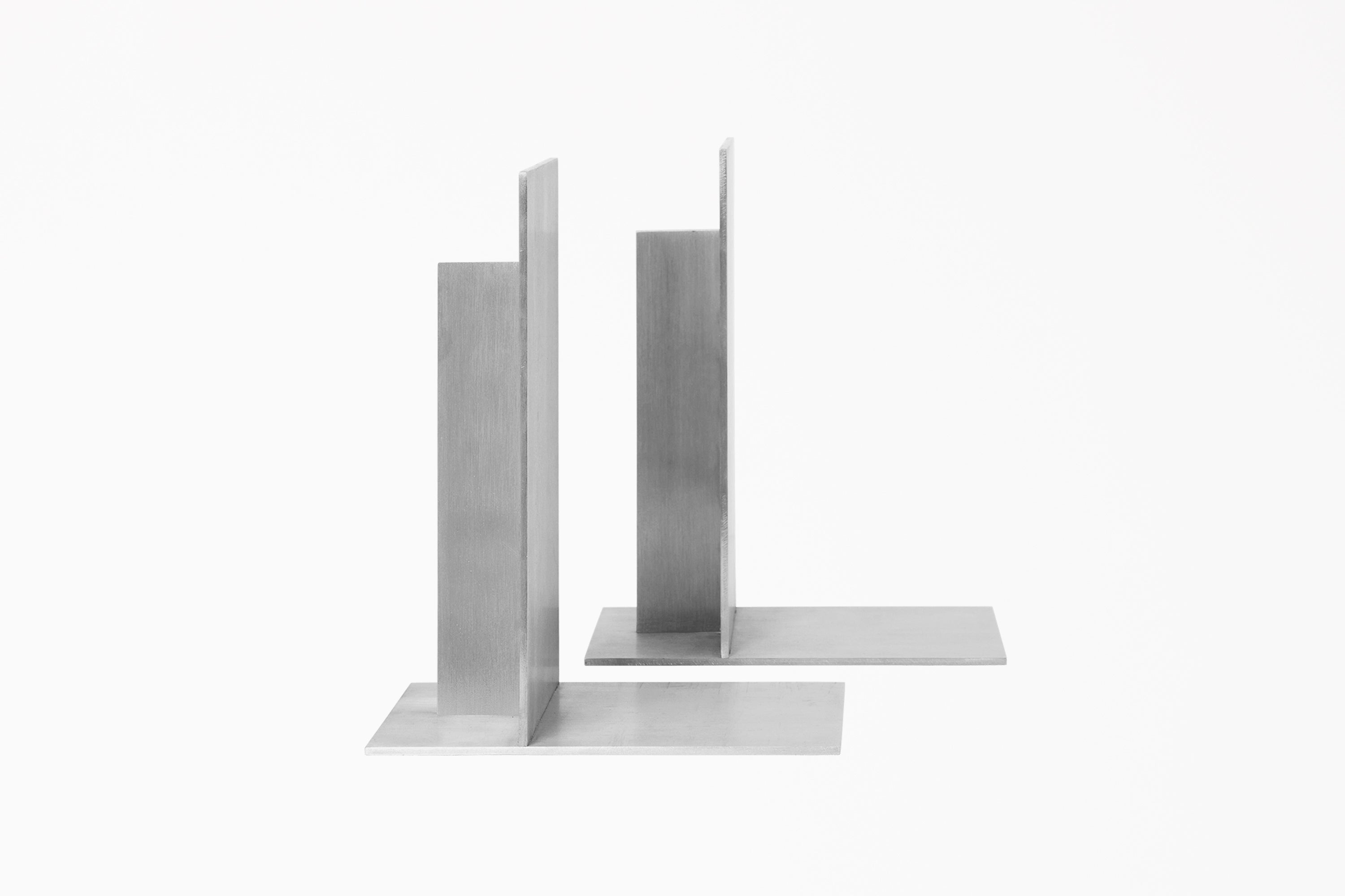 Set of 2 Lager Bookends