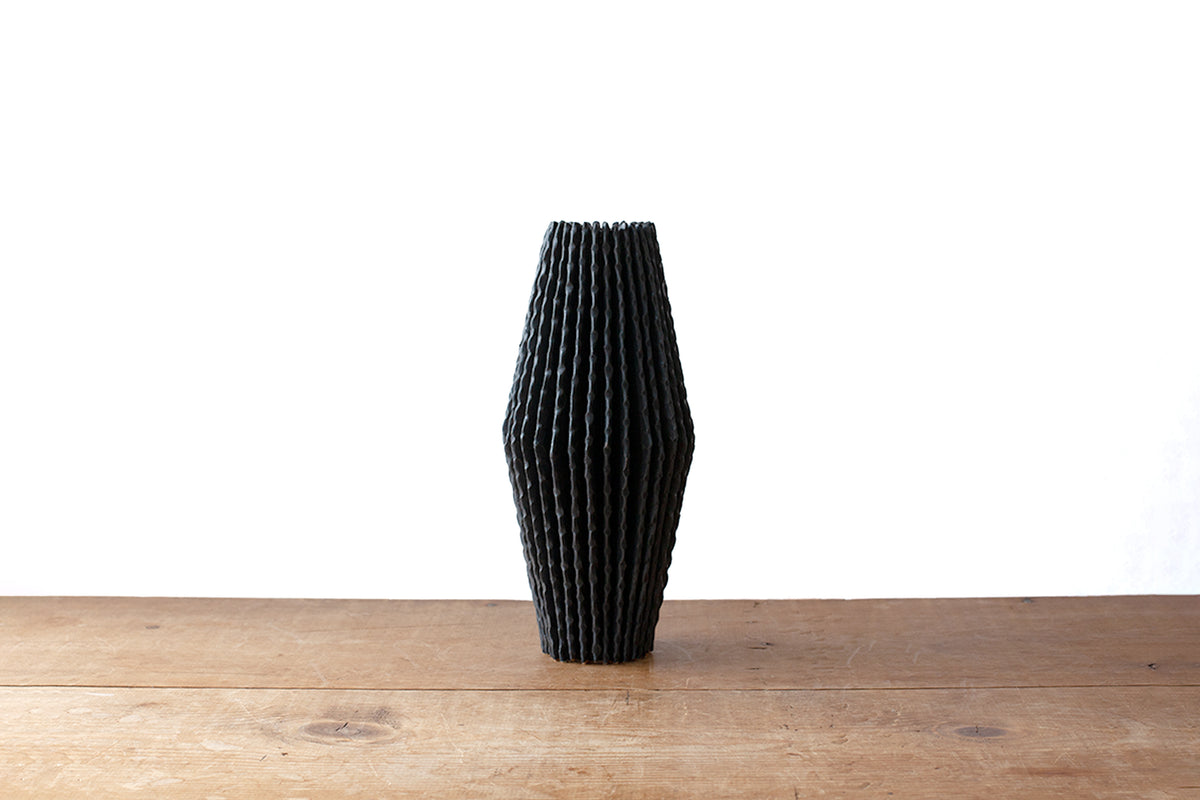 Radial Diamond - Coal Black