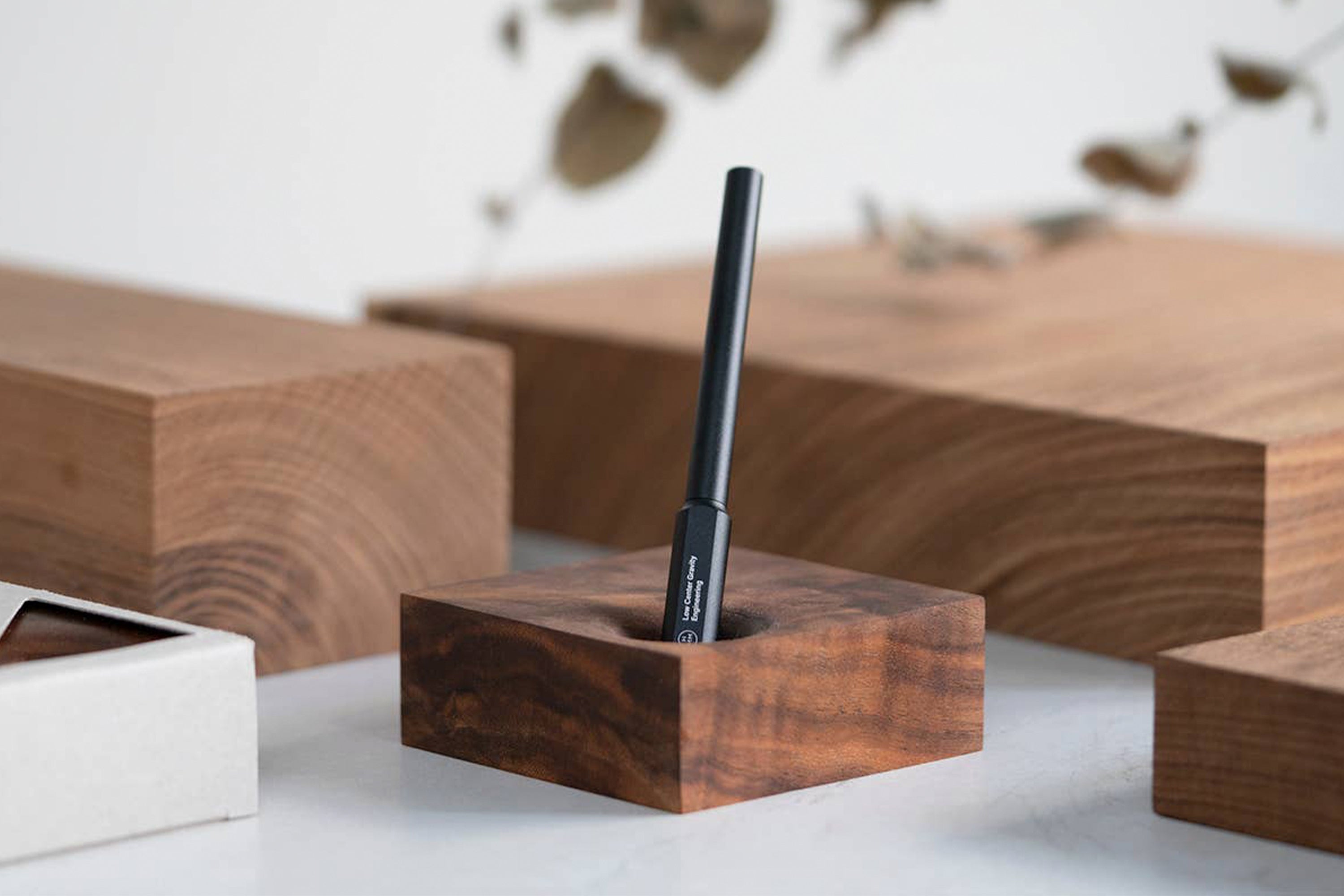 Style Writing Set - Pen & Holder