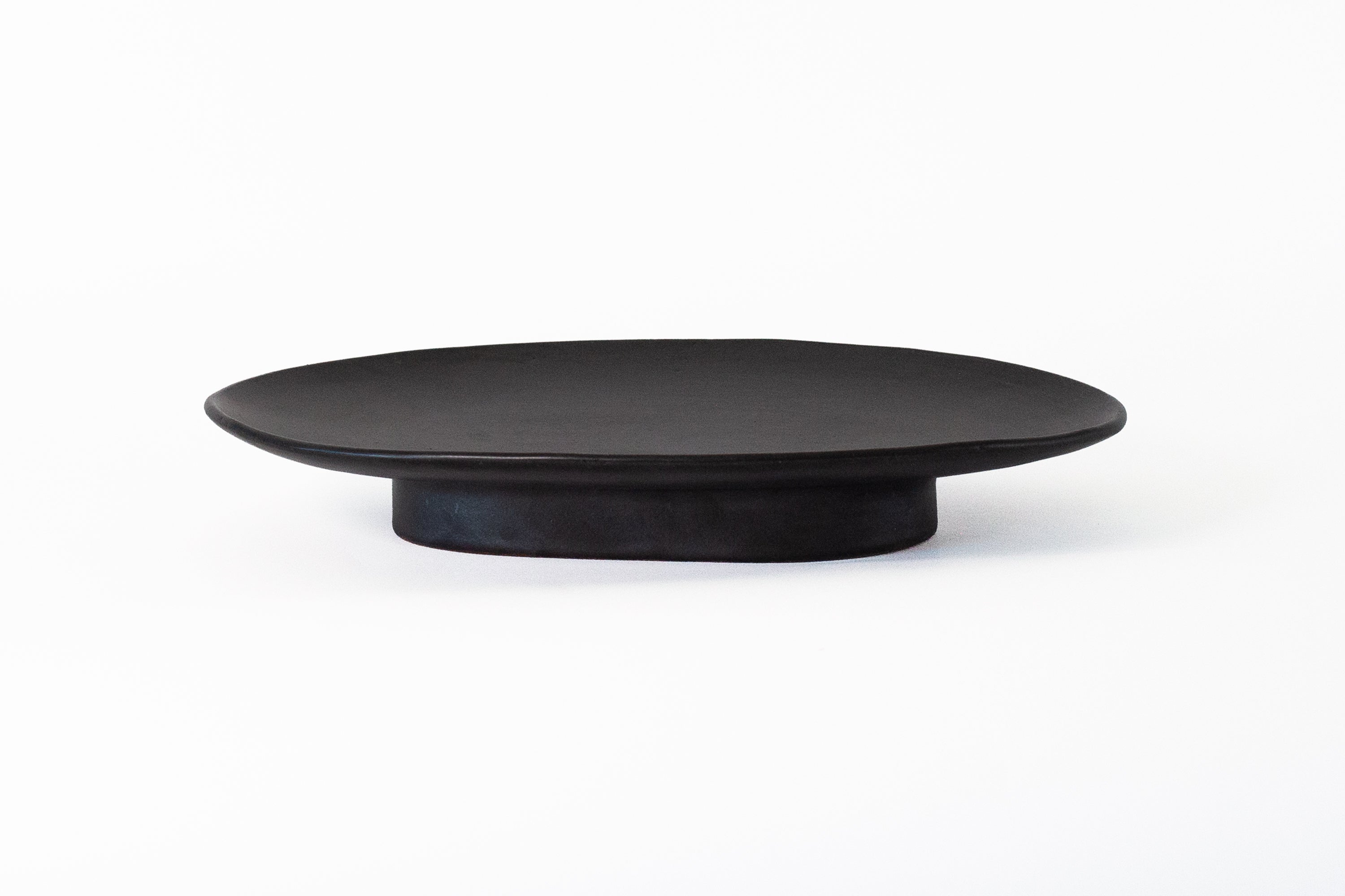 Oval Pedestal Platter - Satin Black