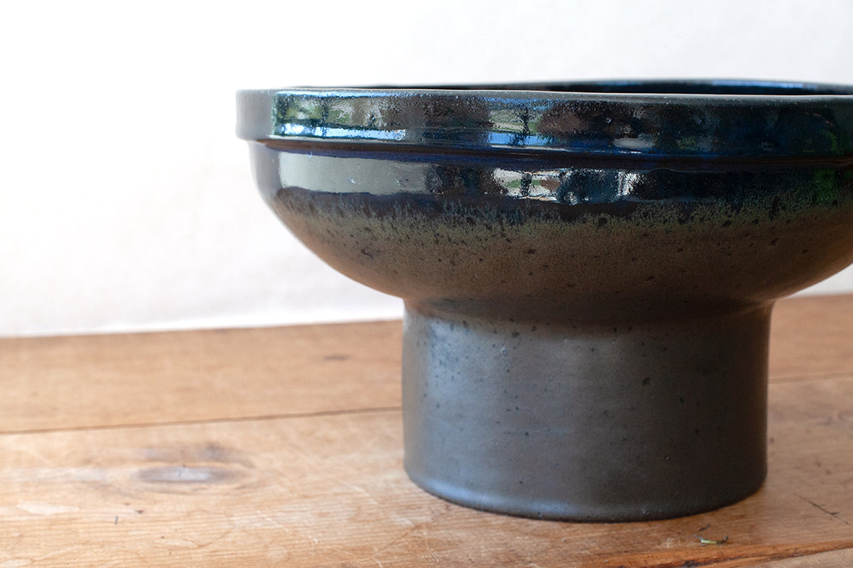 XL Pedestal Bowl - Pewter/Blue/Black