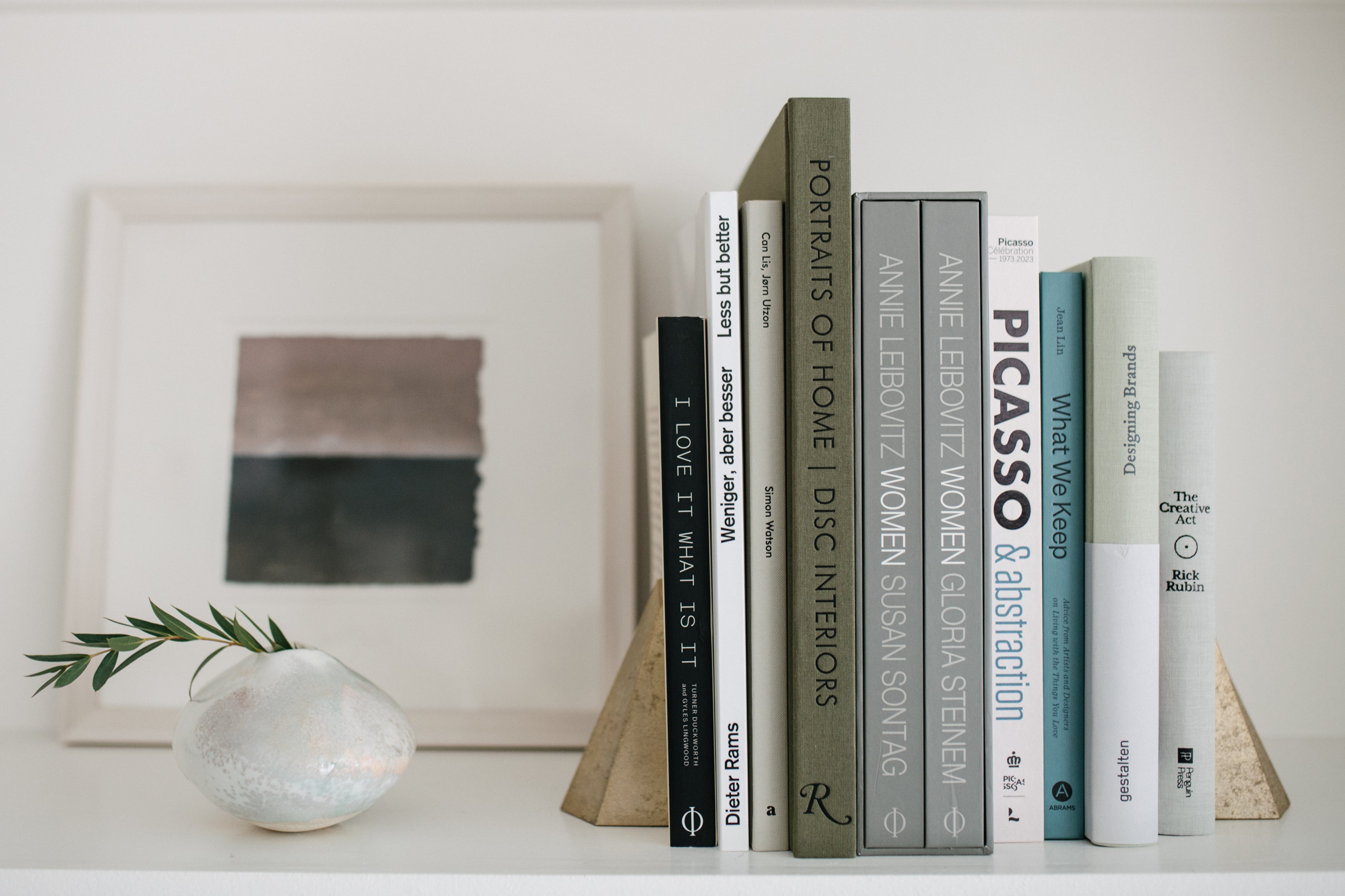 Portraits of Home: Disc Interiors