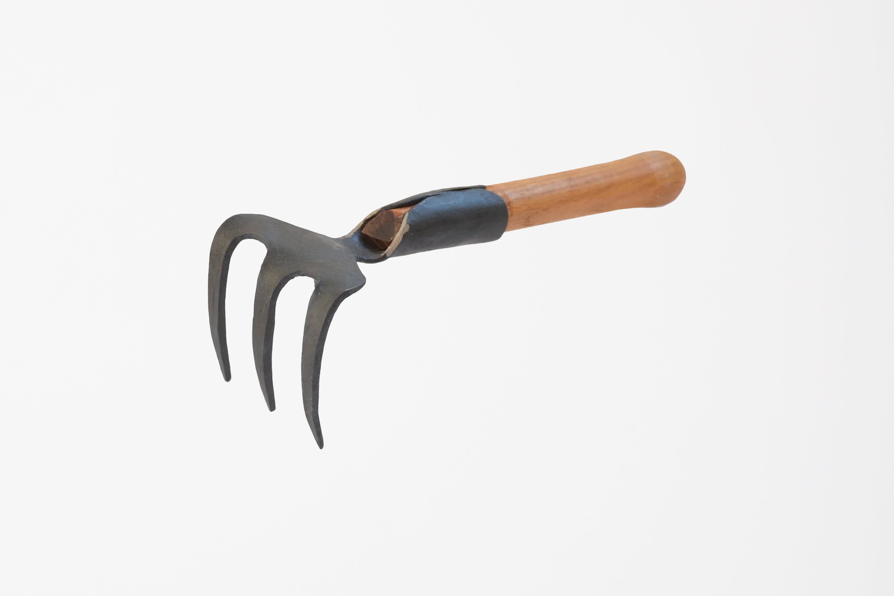 Master Shin's Anvil - Hand Cultivator 3-Tine