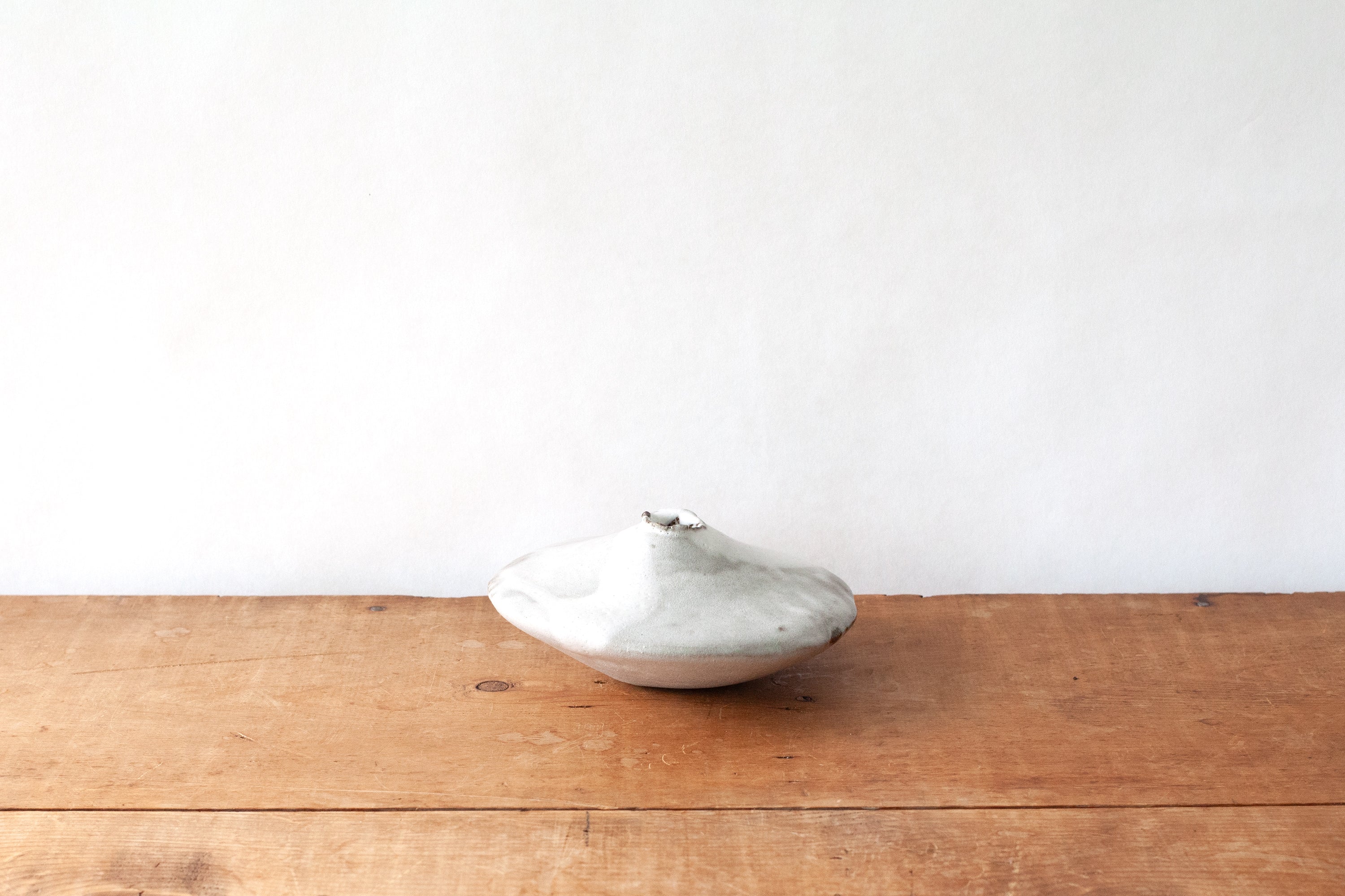 Medium Ikebana Vase - White