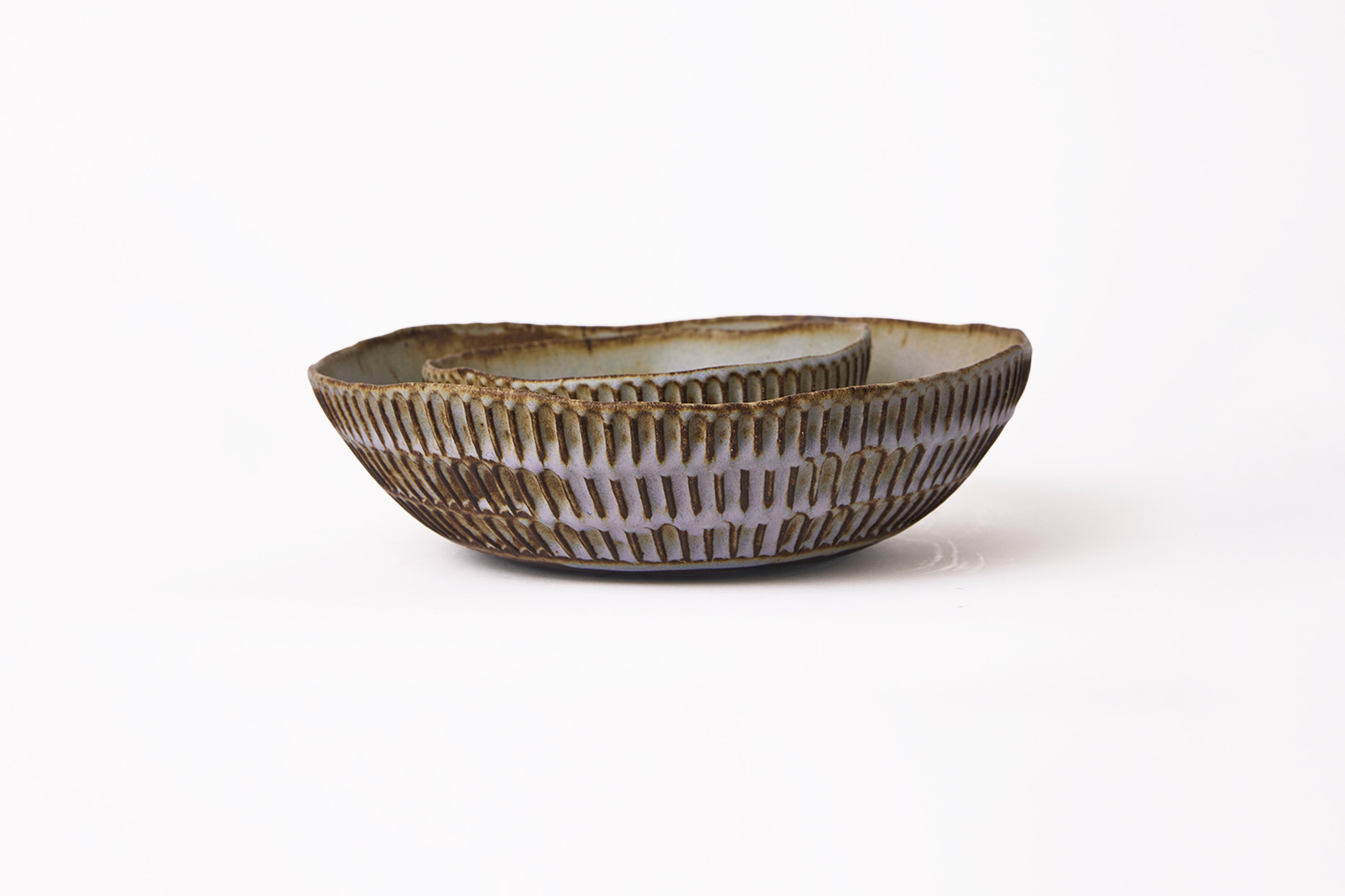 Carved Eggshell Serving Bowl - Dark Lavender