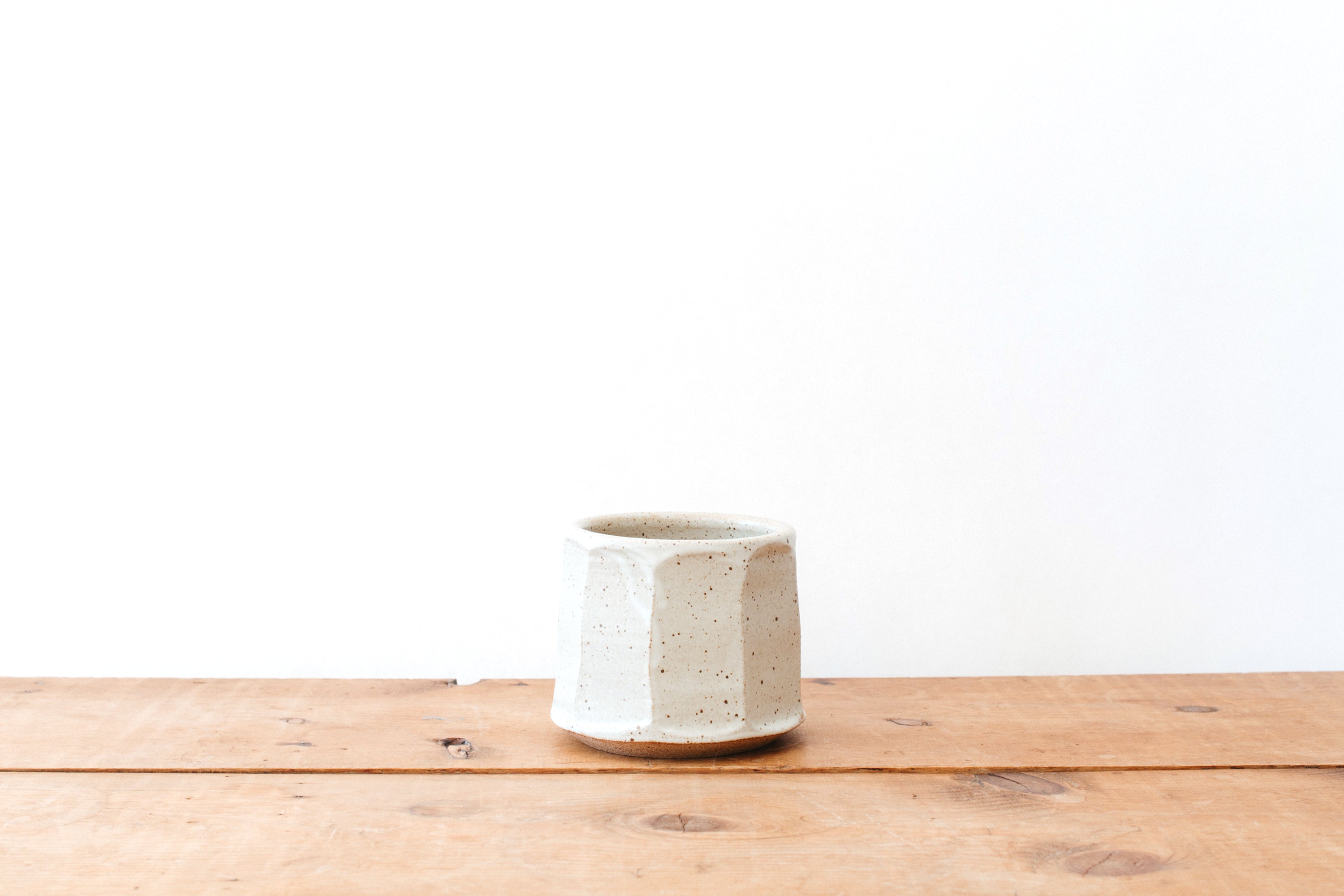 Small Facet Planter - Speckled Matte White