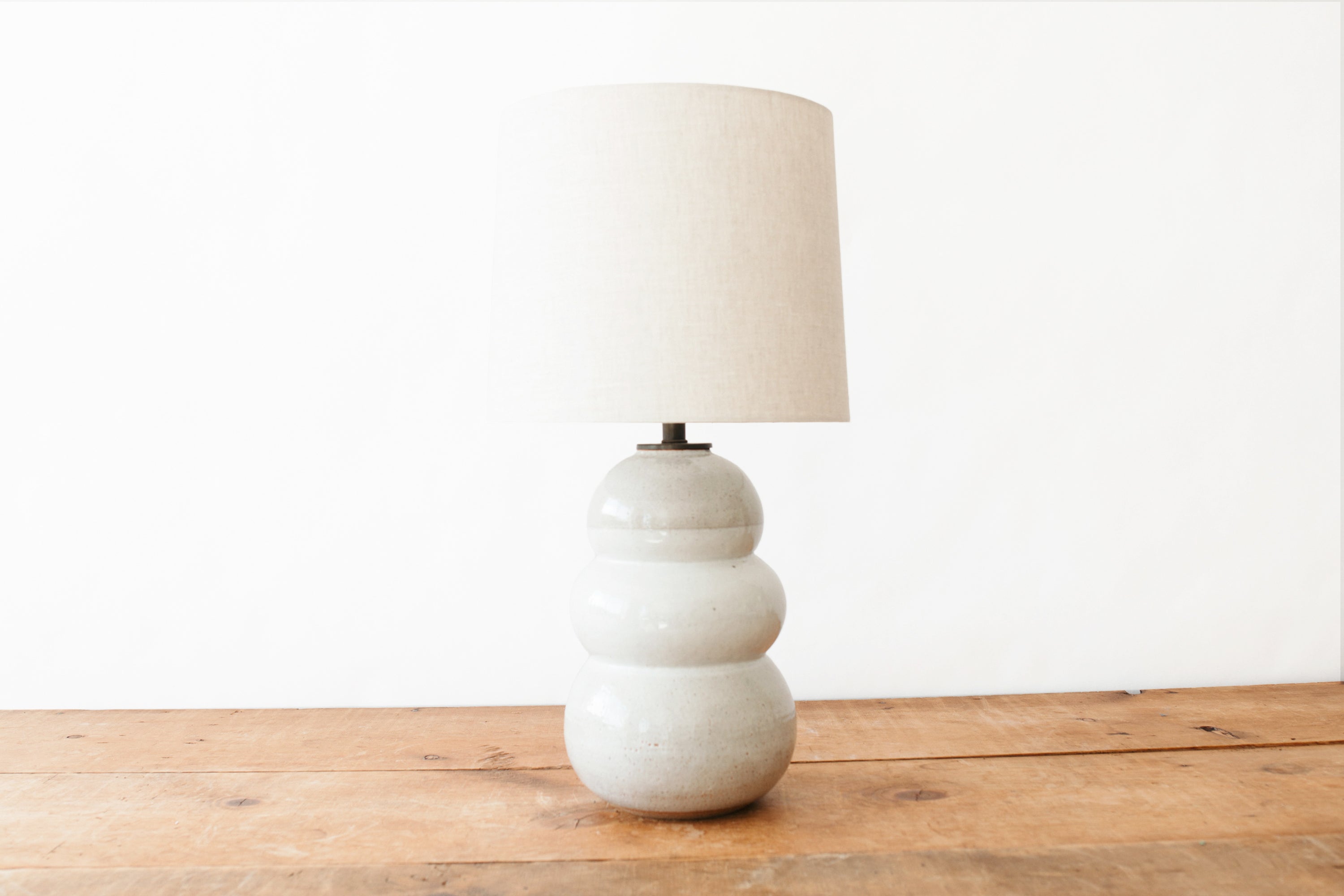 Shino Triple Sphere Lamp