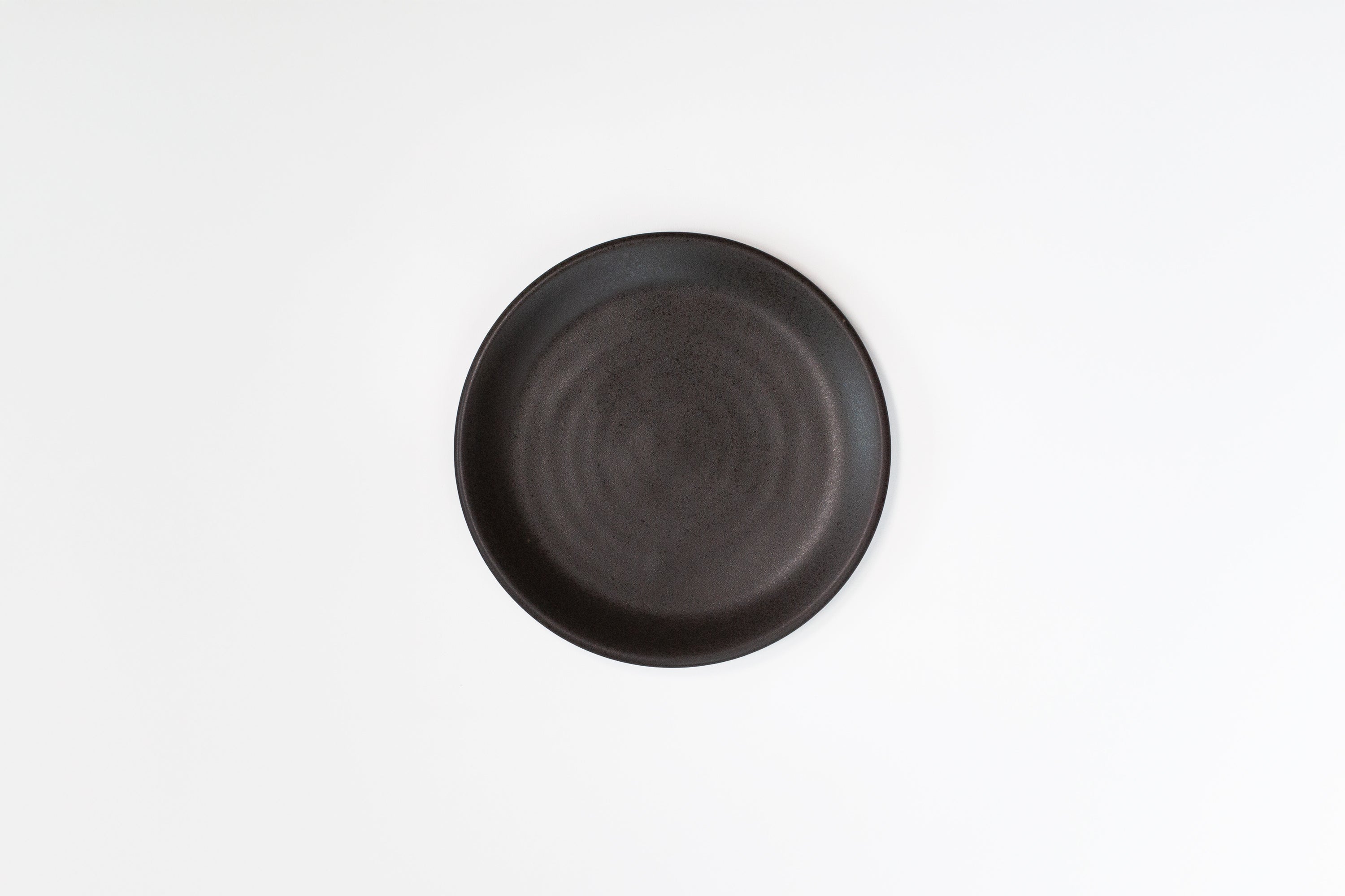 Settle Ceramics - Horizon Plate - 8" - Noc