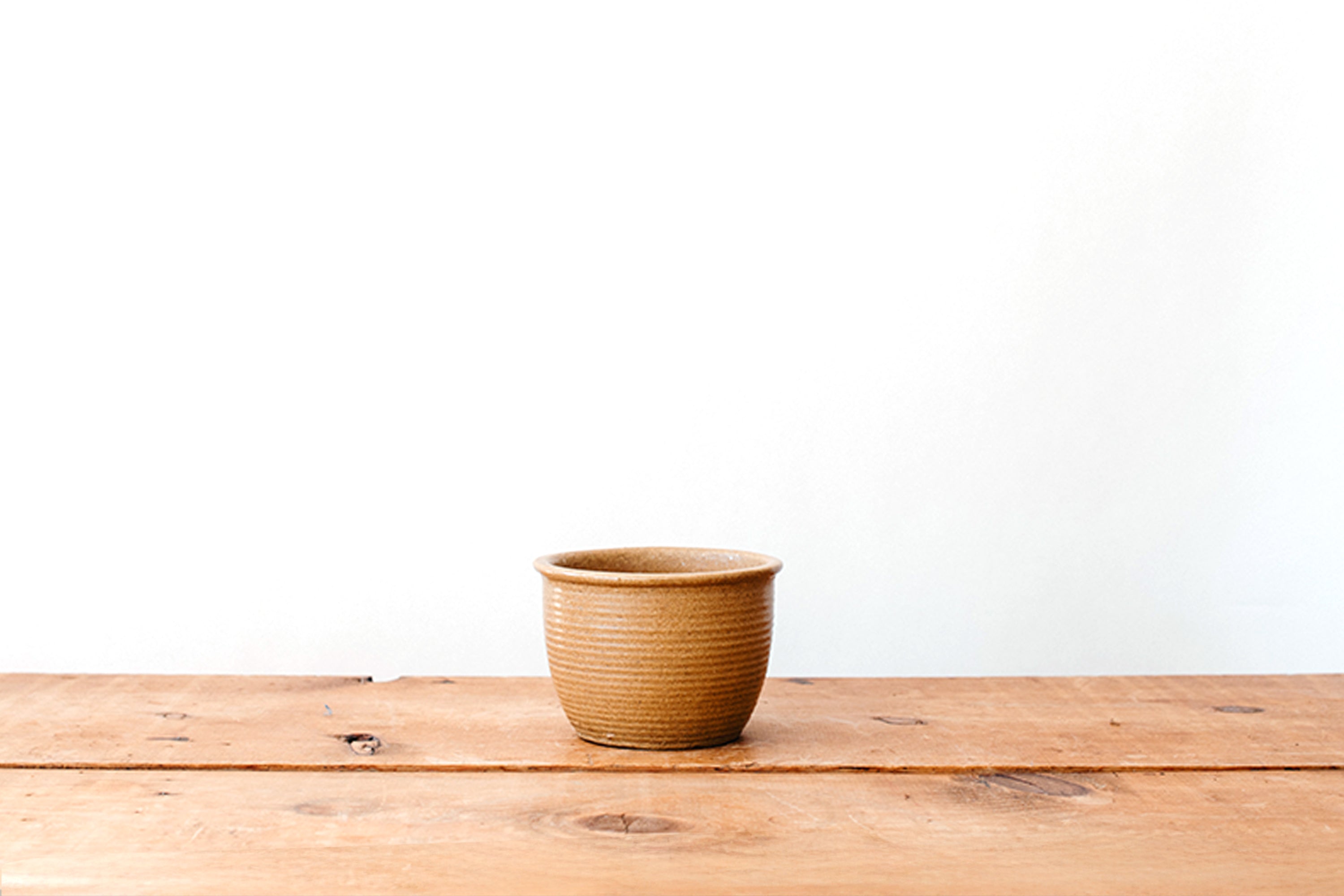 Zanesville Homespun Planter - Matte Tan