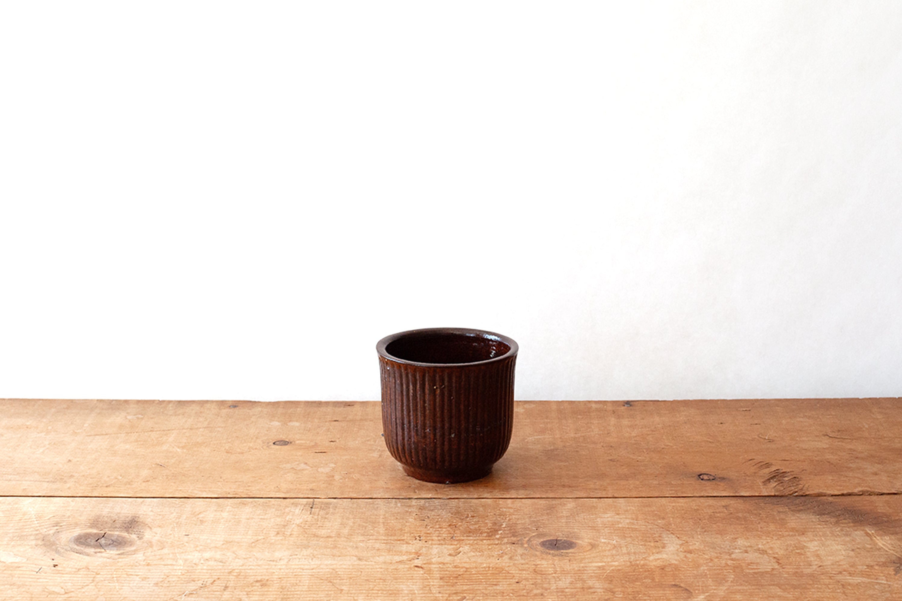 Zanesville Planter - Small Maroon
